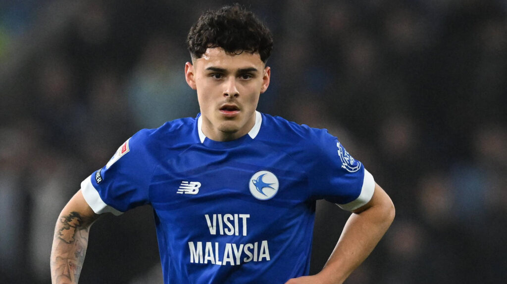 Cardiff ace Alexander Robertson