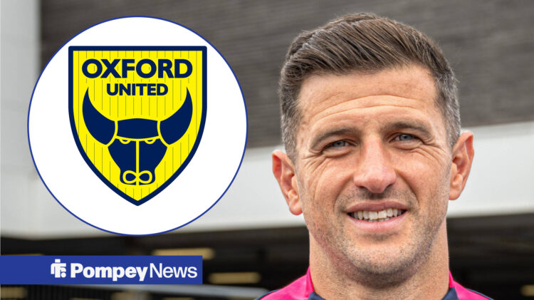 Oxford United badge, John Mousinho