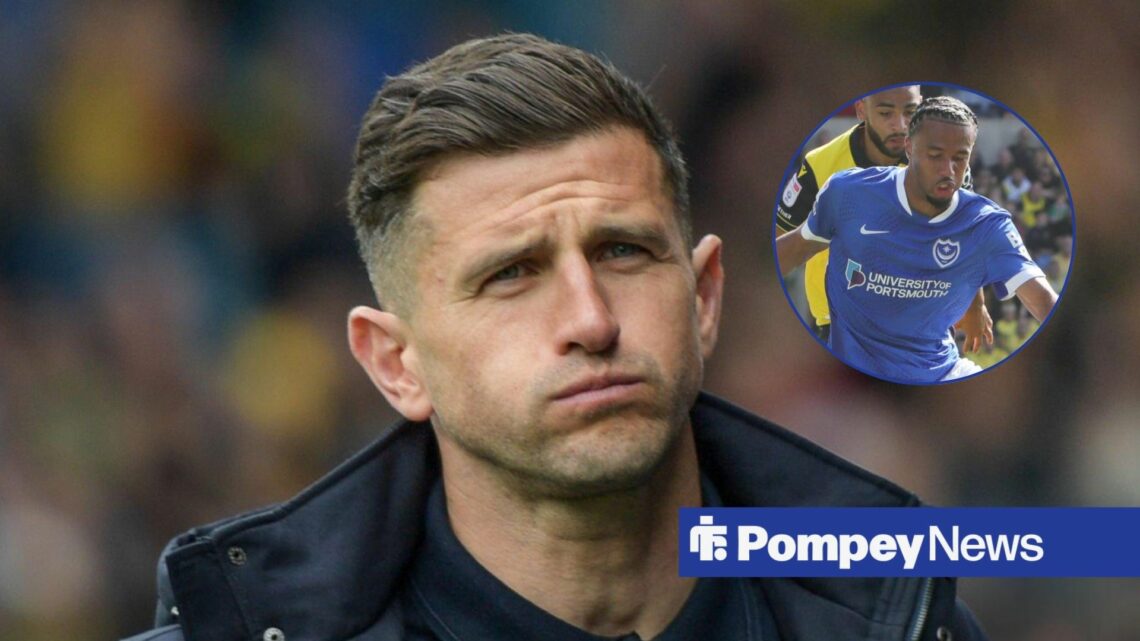 John Mousinho shows frustration with Florian Bianchini in circle