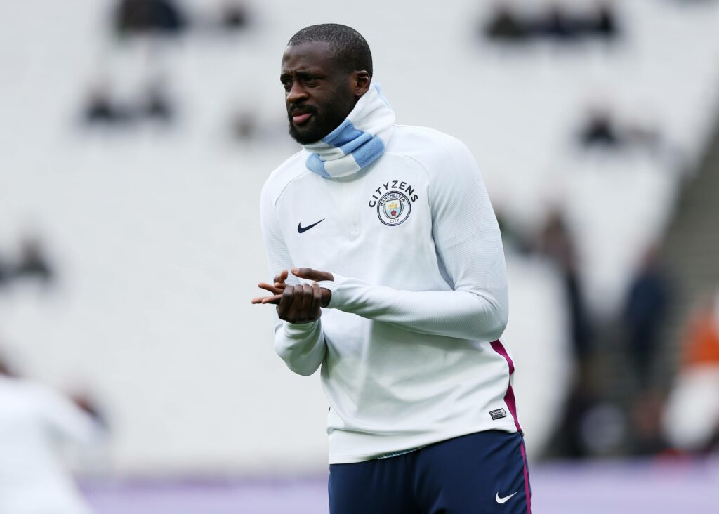 Yaya Toure warming up for Manchester City